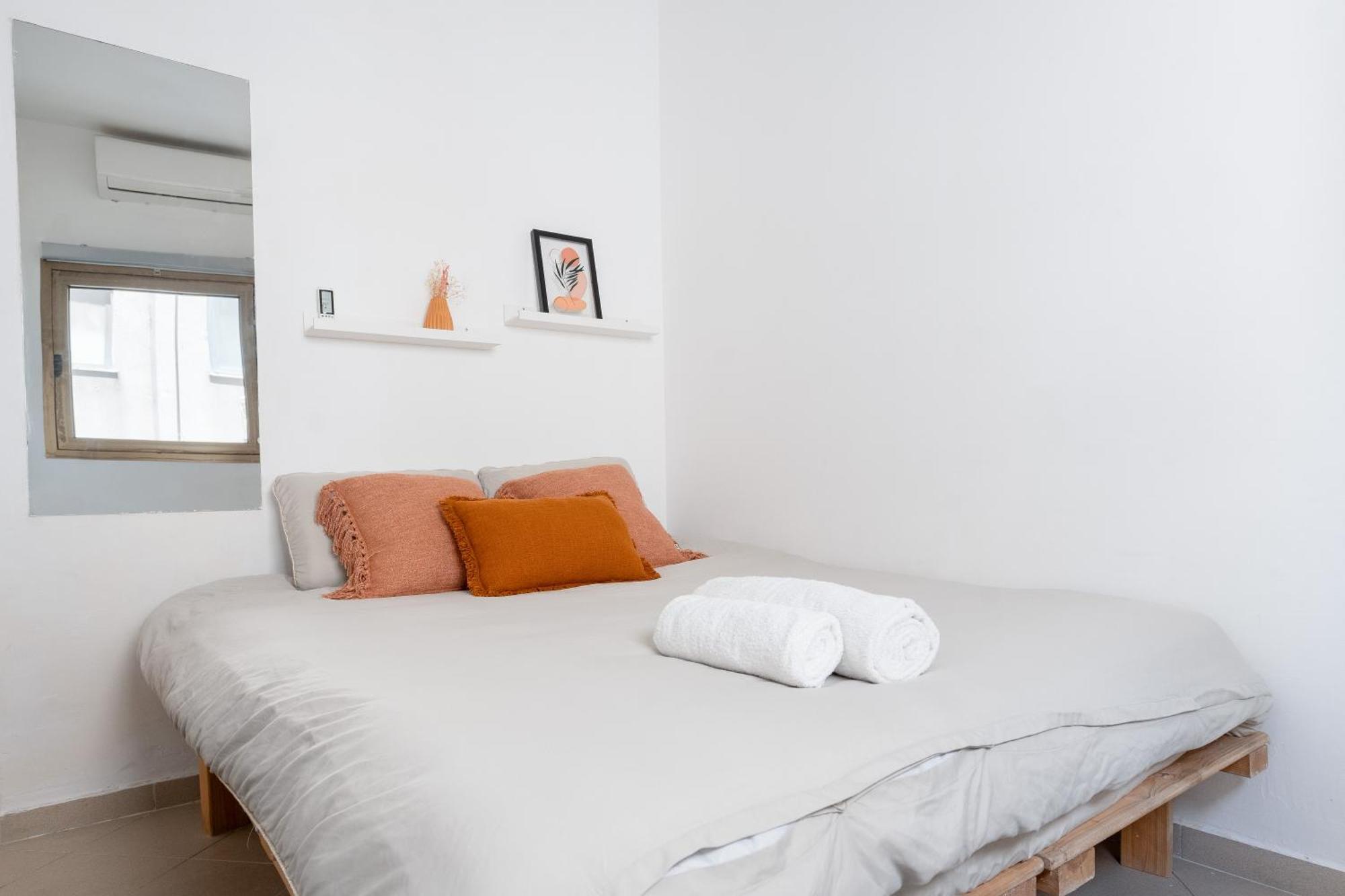 Eliezer Ben Yehuda Residence With Shelter Тель-Авив Экстерьер фото